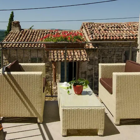 Holiday home Hidden Heaven
